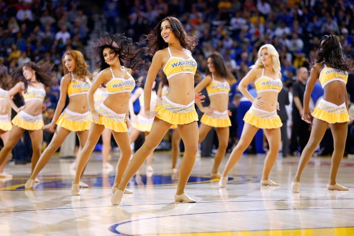 Golden-State-Warriors-Dance-Team-458990328_master.jpg